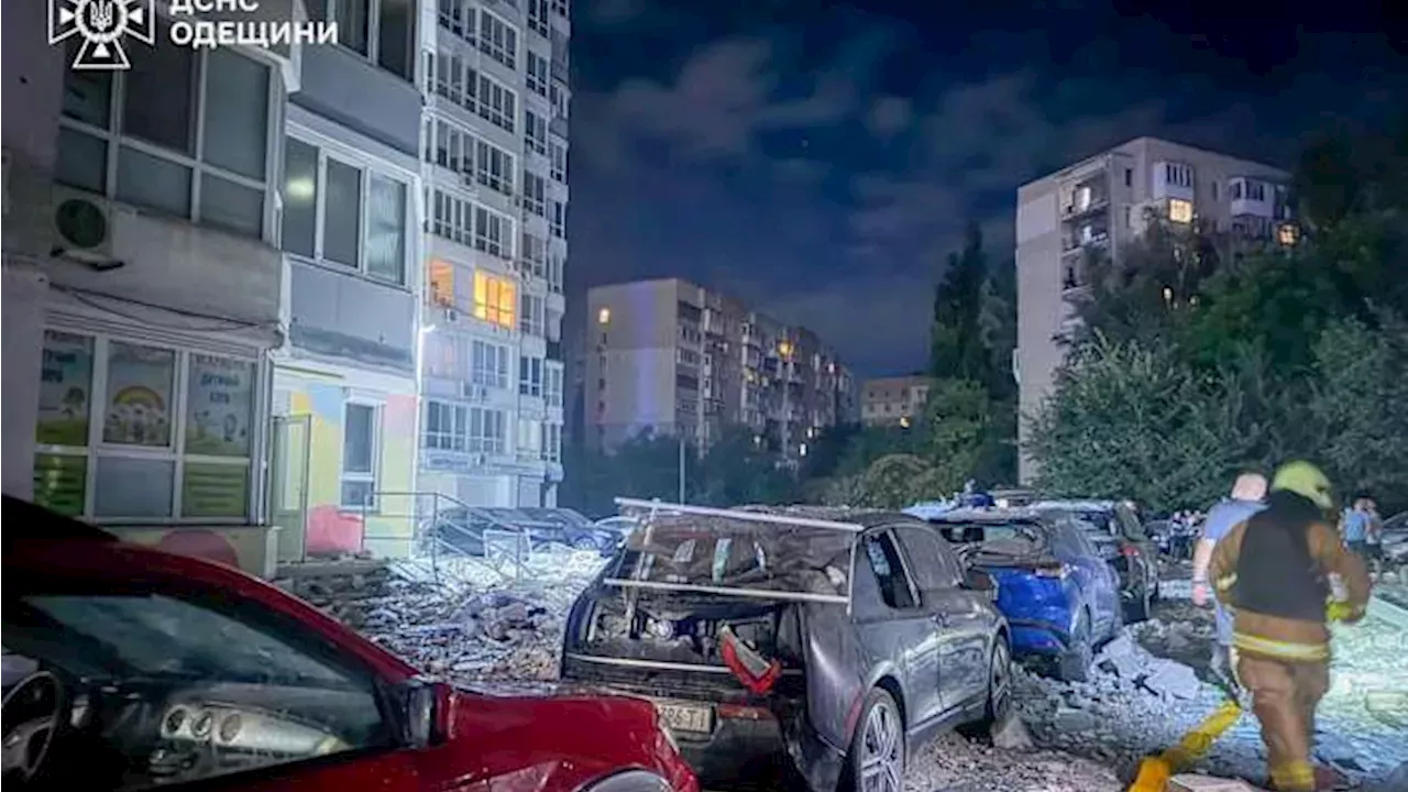 The Closing of Russian Skies: Zelenskyy Targets Aviation Amid Dnipro Strikes