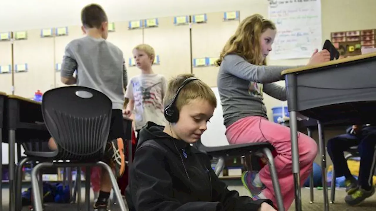 NYC’s Digital Retreat: The New Limits on AI and Screen Time for 600,000 Students