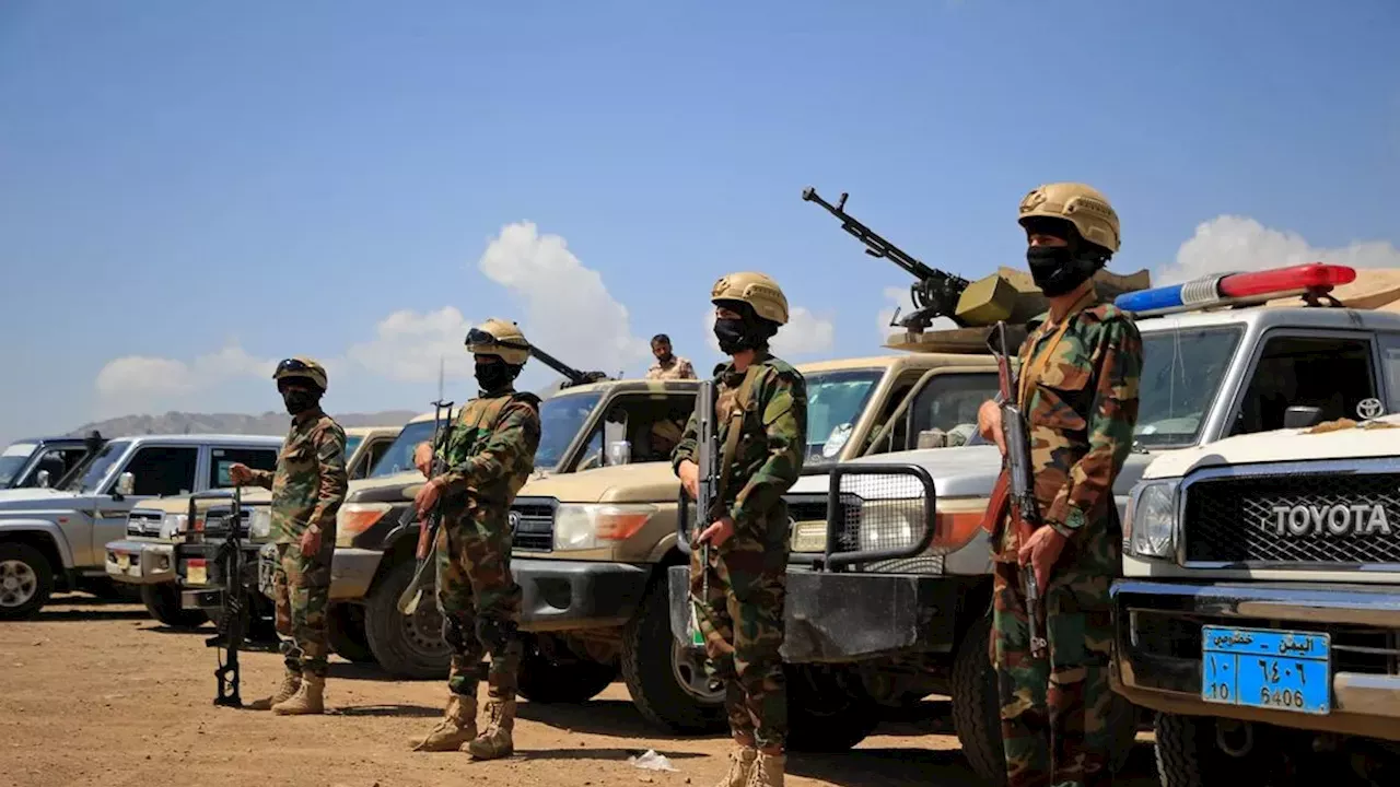 Yemeni Government Forces Repel Houthi Offensive in Taiz