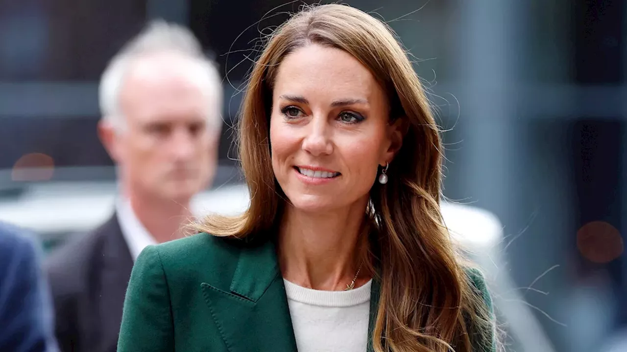 From Royal Ranks to Amazon Aisles: Replicating Kate Middleton's Glasgow Style