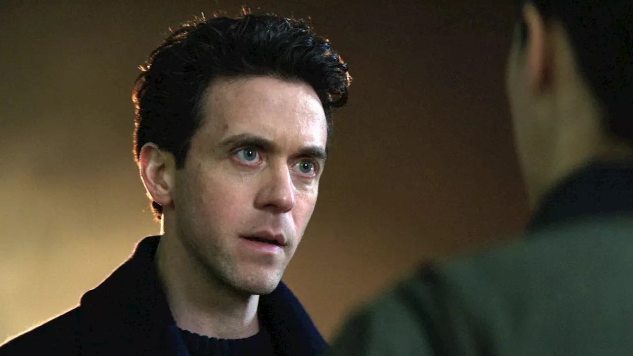 The Betrayal of Silo 17: Daniel Keene's Dark Turn in the Season 3 Finale