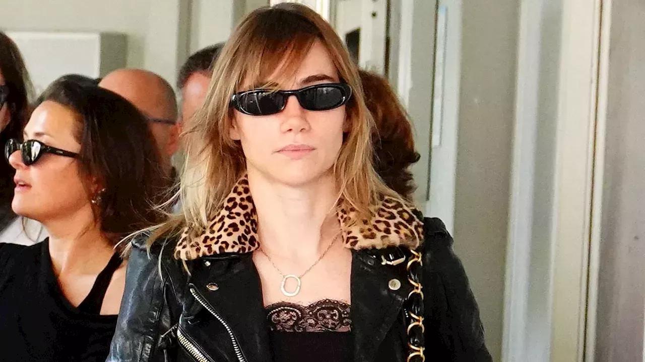 Pattinson and Waterhouse Hit Venice for A24's 'Primetime' Debut