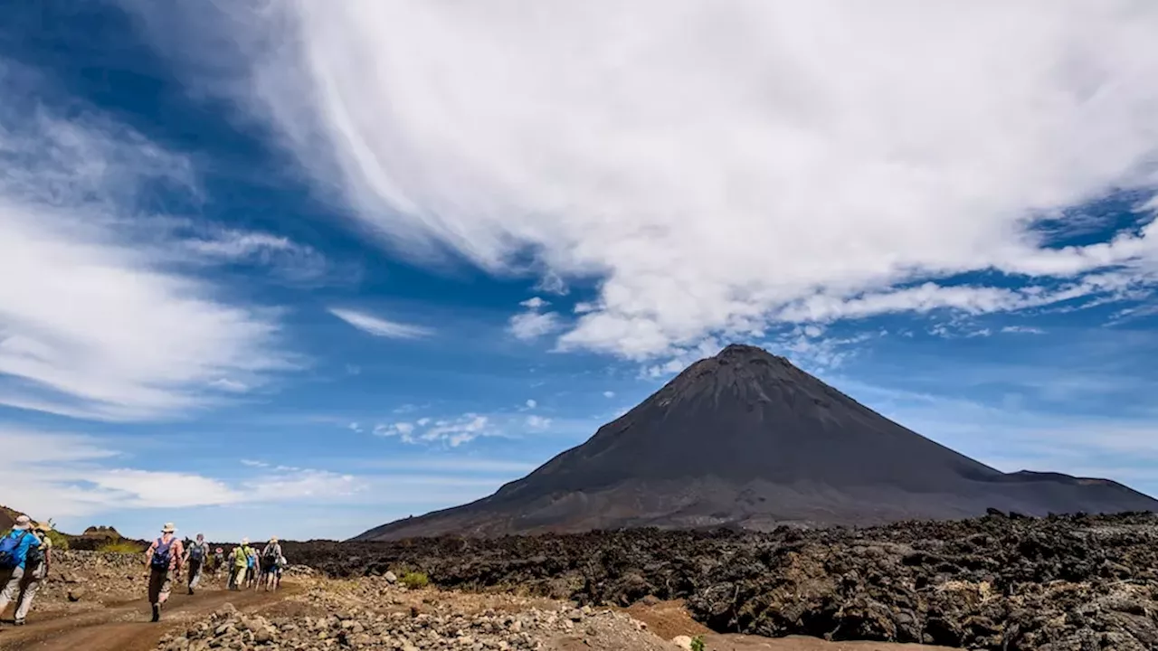 Tragedy on Fogo Island: Teenagers Among 25 Dead in Cape Verde Bus Crash
