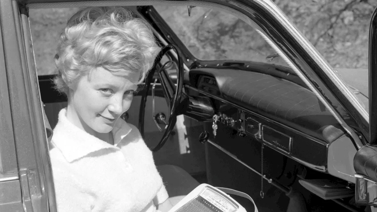 The AM Radio Mandate: Why Congress is Betting on Analog in a Digital Age