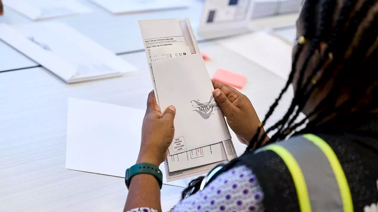 The Battle for the Ballot: Trump Administration’s Emergency Push to Restore USPS Mail Rules
