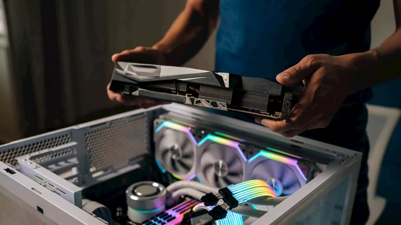 The Mobile Tax: Why Your Laptop's RTX 5060 Isn't a Desktop Equivalent