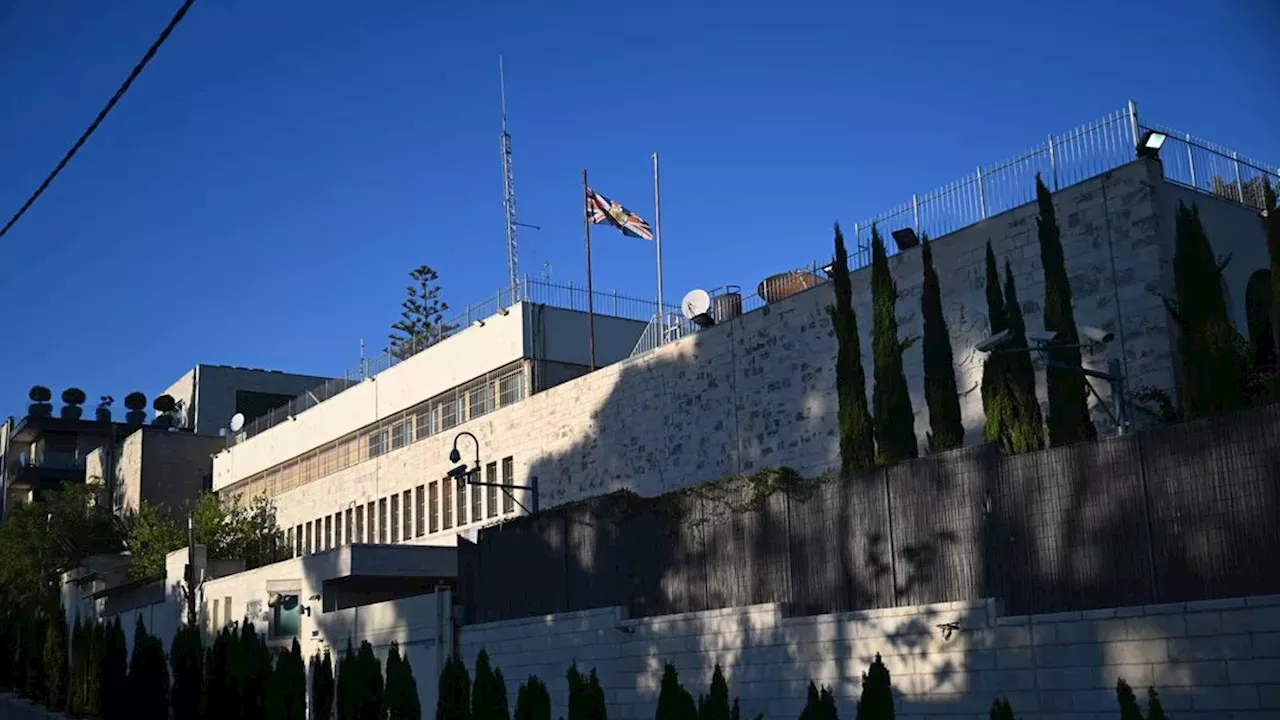 Israel Expels British Diplomats as Settlement Sanctions Spark Diplomatic Crisis