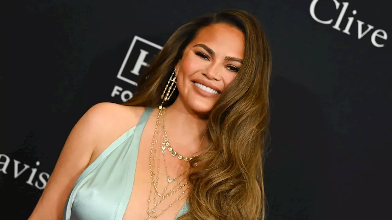 From Designer to Dupe: How to Get Chrissy Teigen's Travel Look for $21