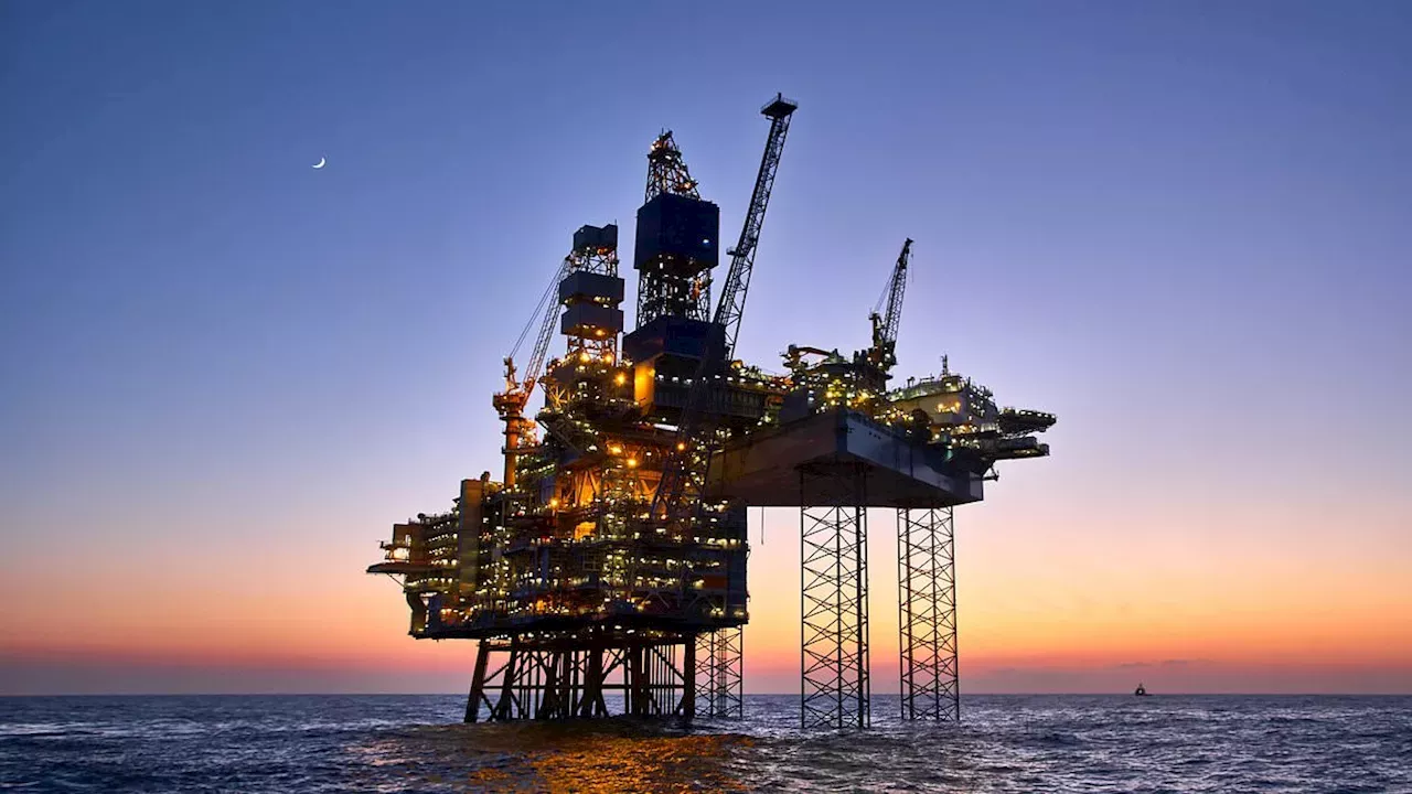 Oil Shock: Brent Crude's $100 Surge Ignites New UK Cost-of-Living Crisis