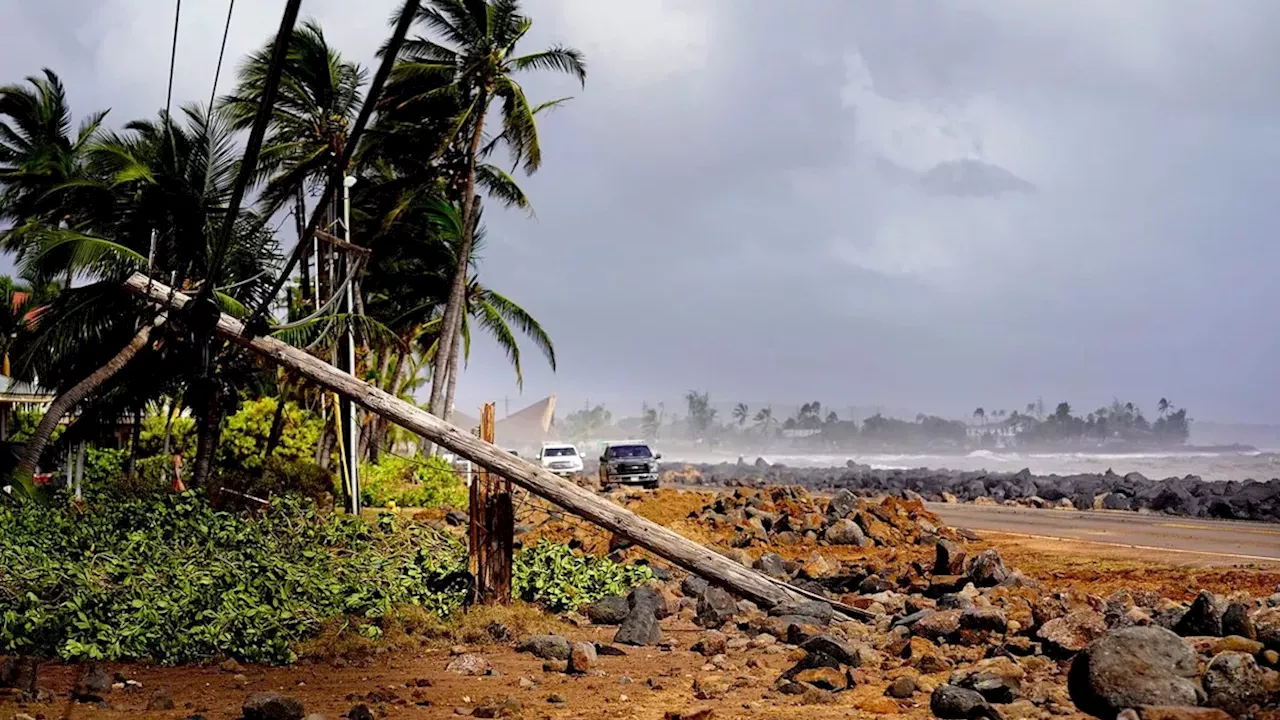 Kauai's Delicate Balance: Recovery Efforts Clash with Tourism Needs After Hurricane Lowell