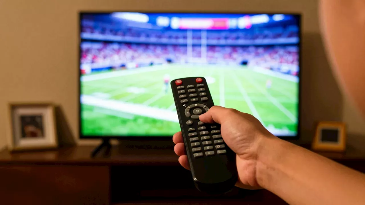 Navigating the YouTube TV NFL Sunday Ticket: Pricing, Perks, and Pitfalls