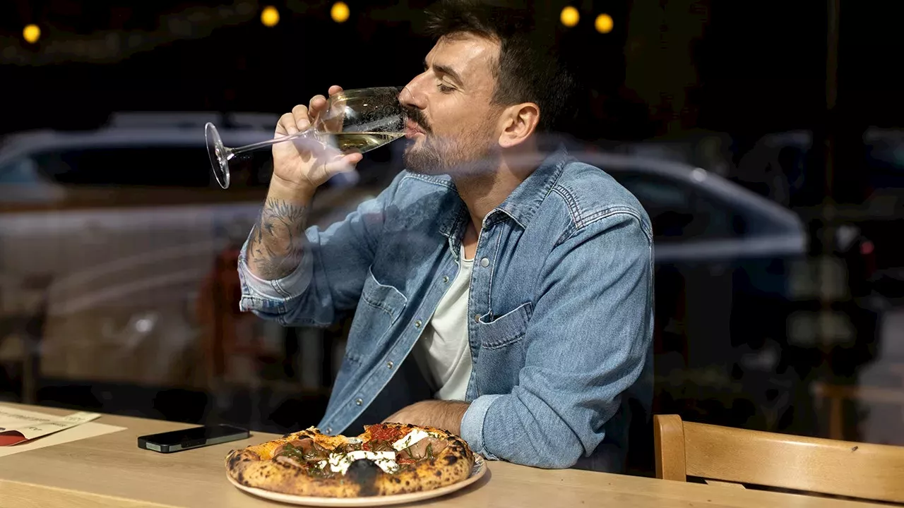 The $94 Solo Meal: Why Single Diners are the New Restaurant Powerhouse