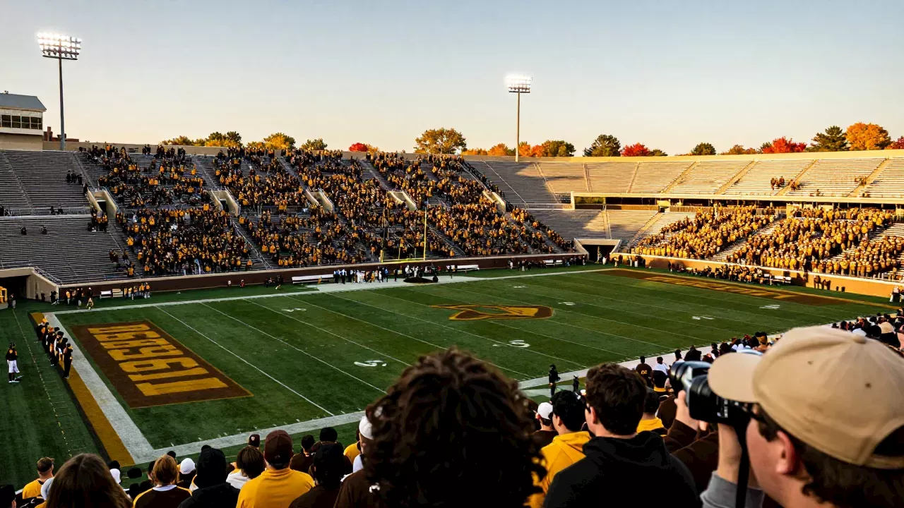 Wyoming's Stripe-Out Opener: A Clash of History and Familiar Faces