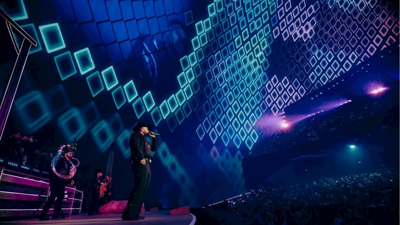 Christian Nodal Returns to Sphere Stage with Triumphant Performance Amid Social Media Criticism