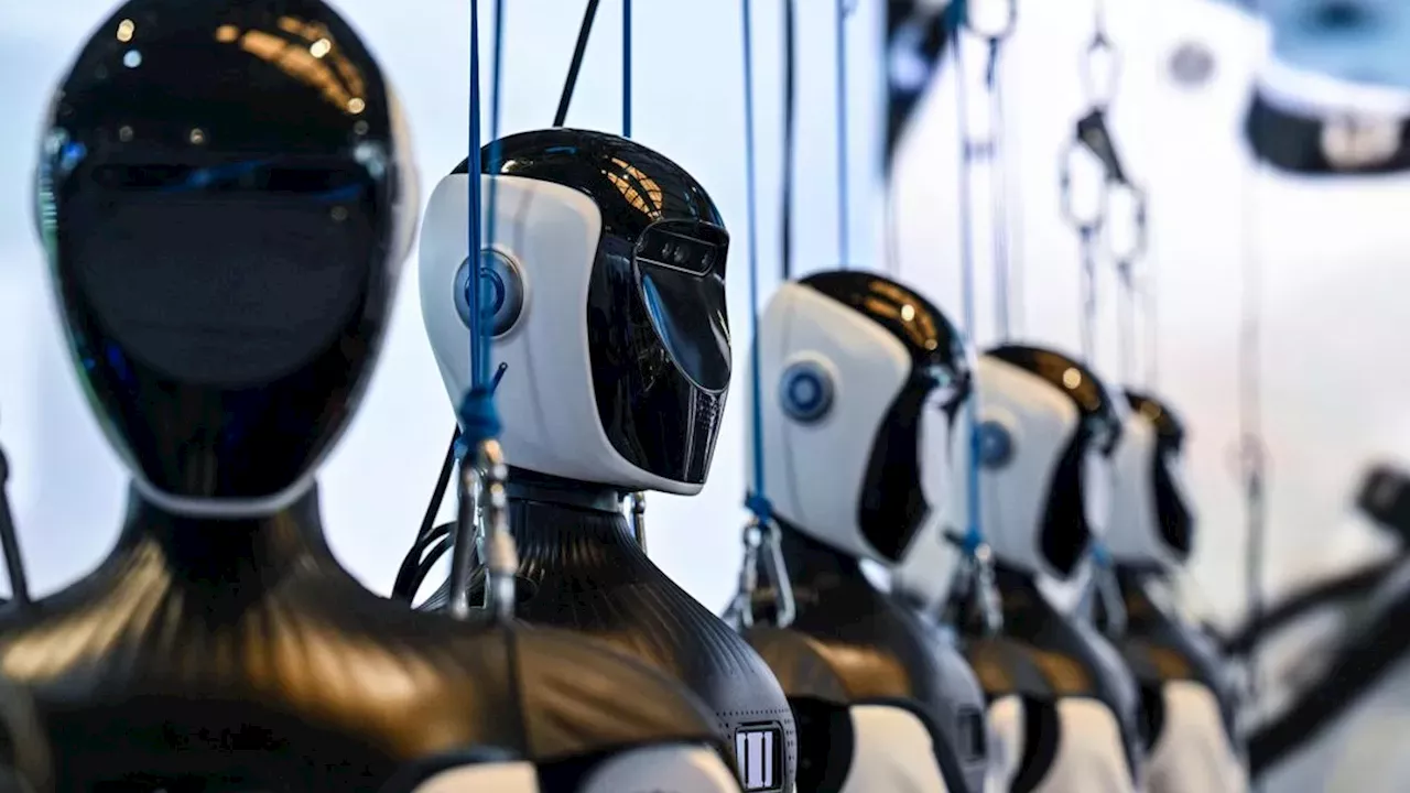 The Great AI Divergence: How US and China are Racing to Control the Uncontrollable