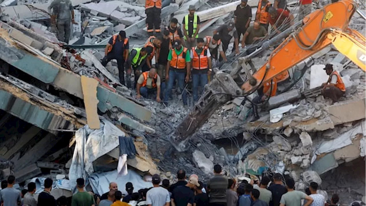 Gaza building collapse kills 19, including 13 women and children