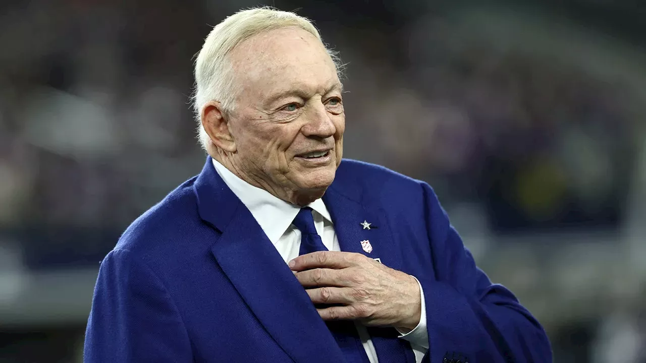 The Business of Hope: Terrell Owens Slams Jerry Jones' 'Narcissism'