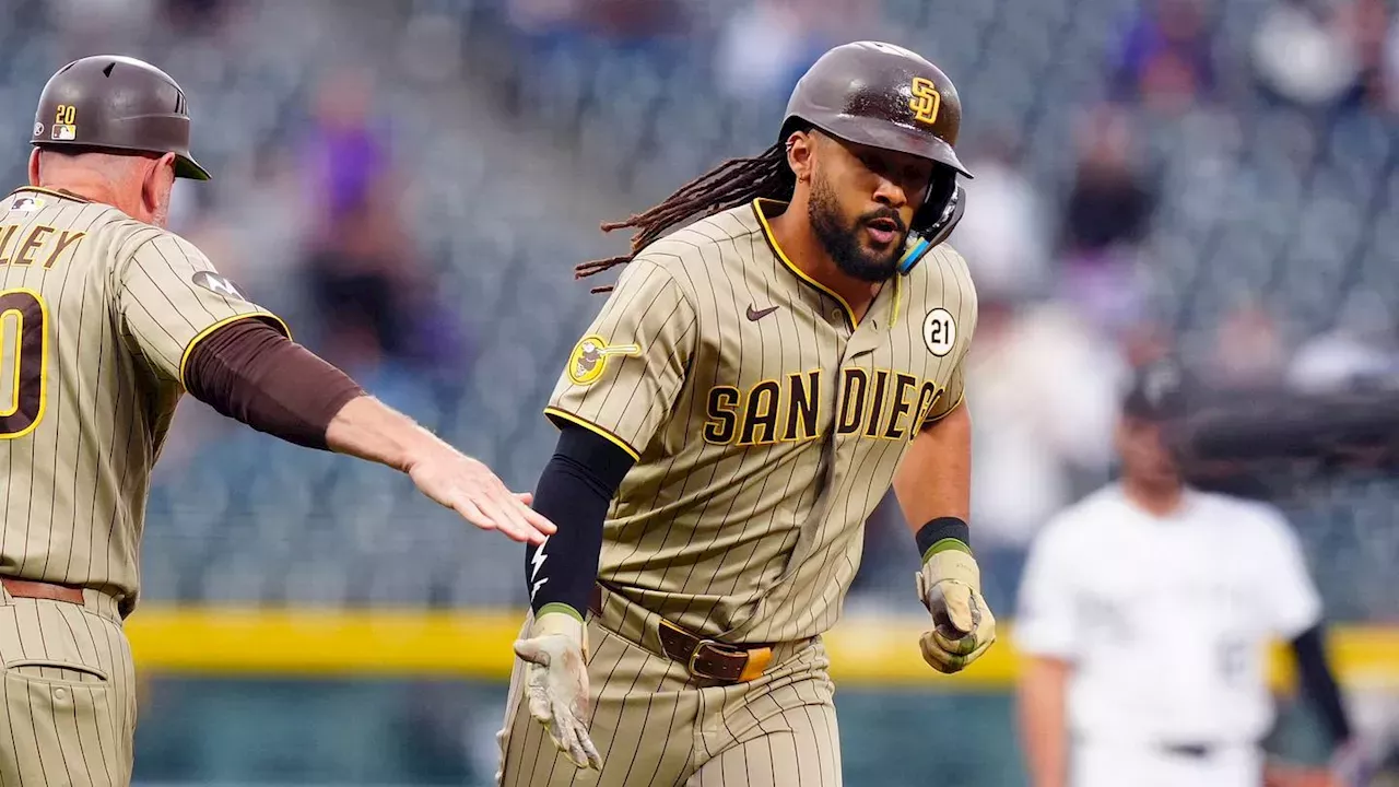Padres Fight to Protect NL West Lead Amid Robbie Ray’s Pitching Slump