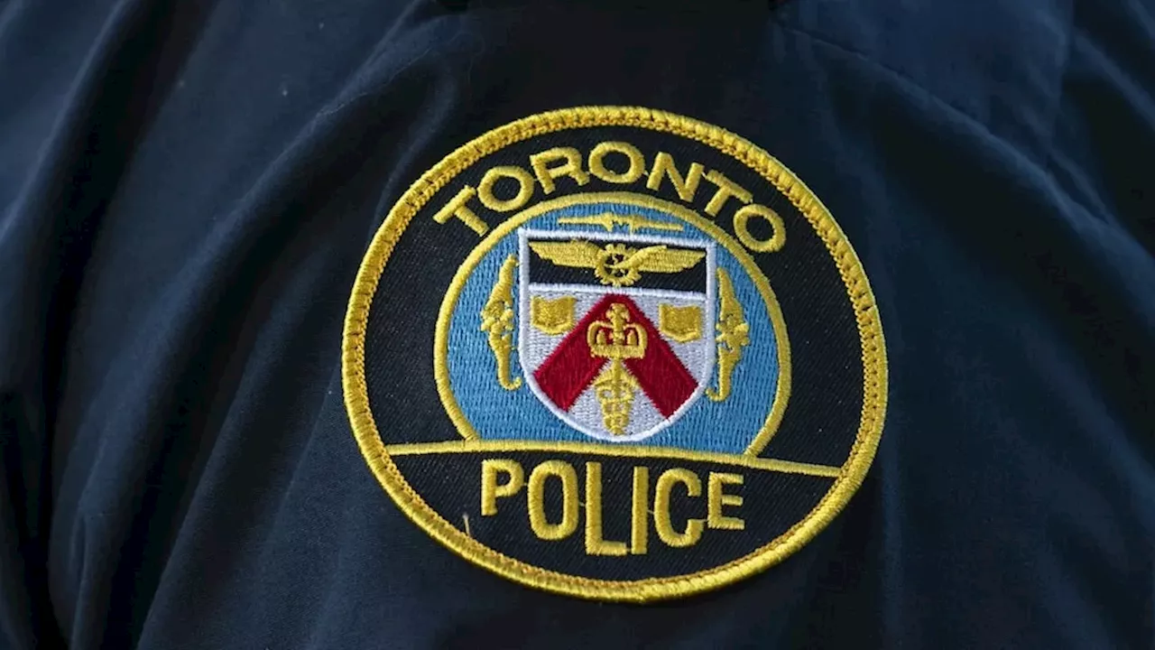 Toronto Schools Paralyzed After BB Gun Display Near Gerrard and Broadview