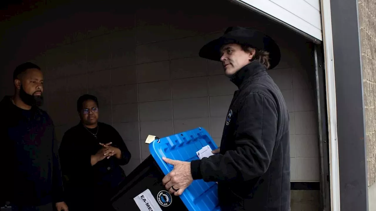 Alberta’s Coal Conflict: Corb Lund’s 29,000-Signature Push for a Mining Moratorium