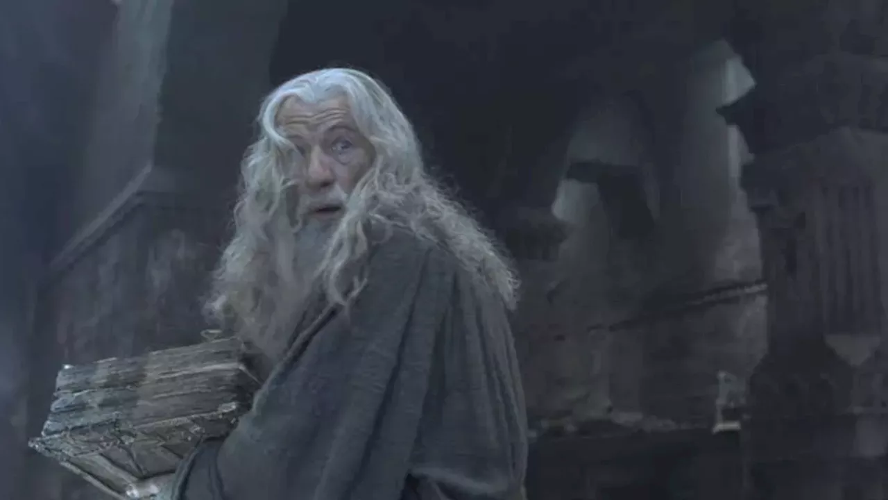 Middle-earth Returns: Ian McKellen Spotted in Full Gandalf Costume
