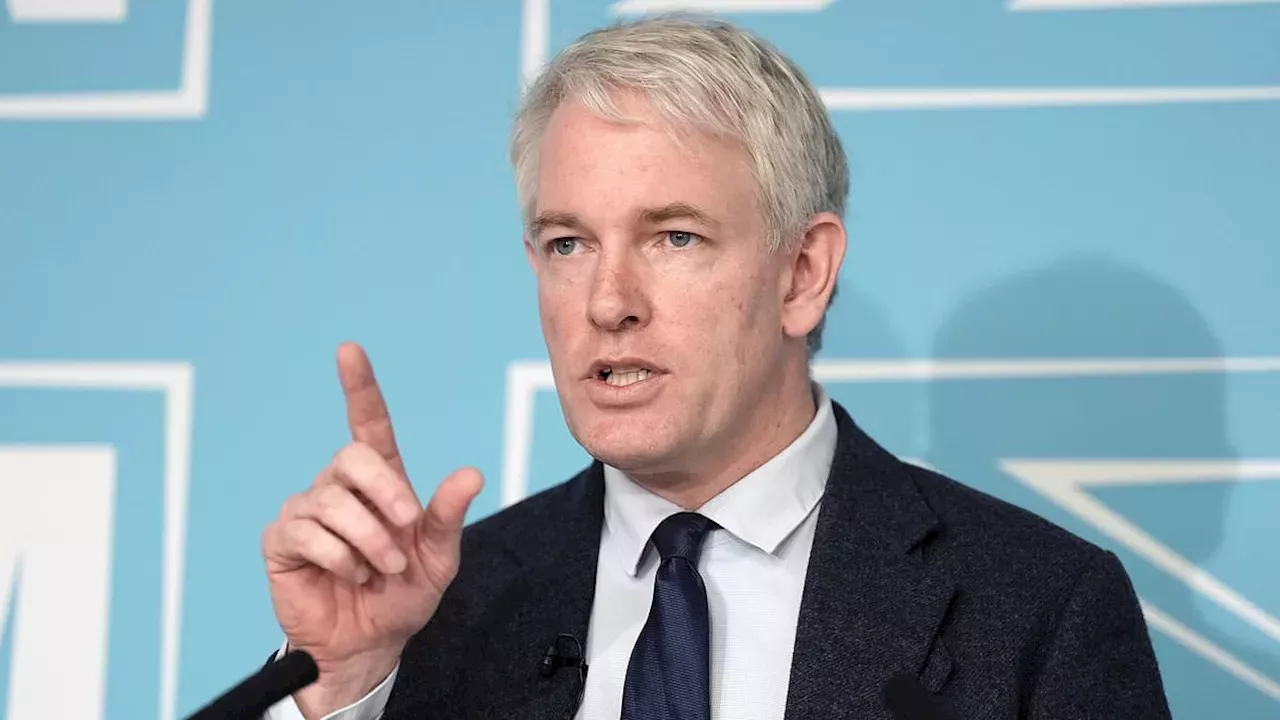 Reform UK Proposes £10,000 Fines for Transporting Illegal Migrants from Ireland