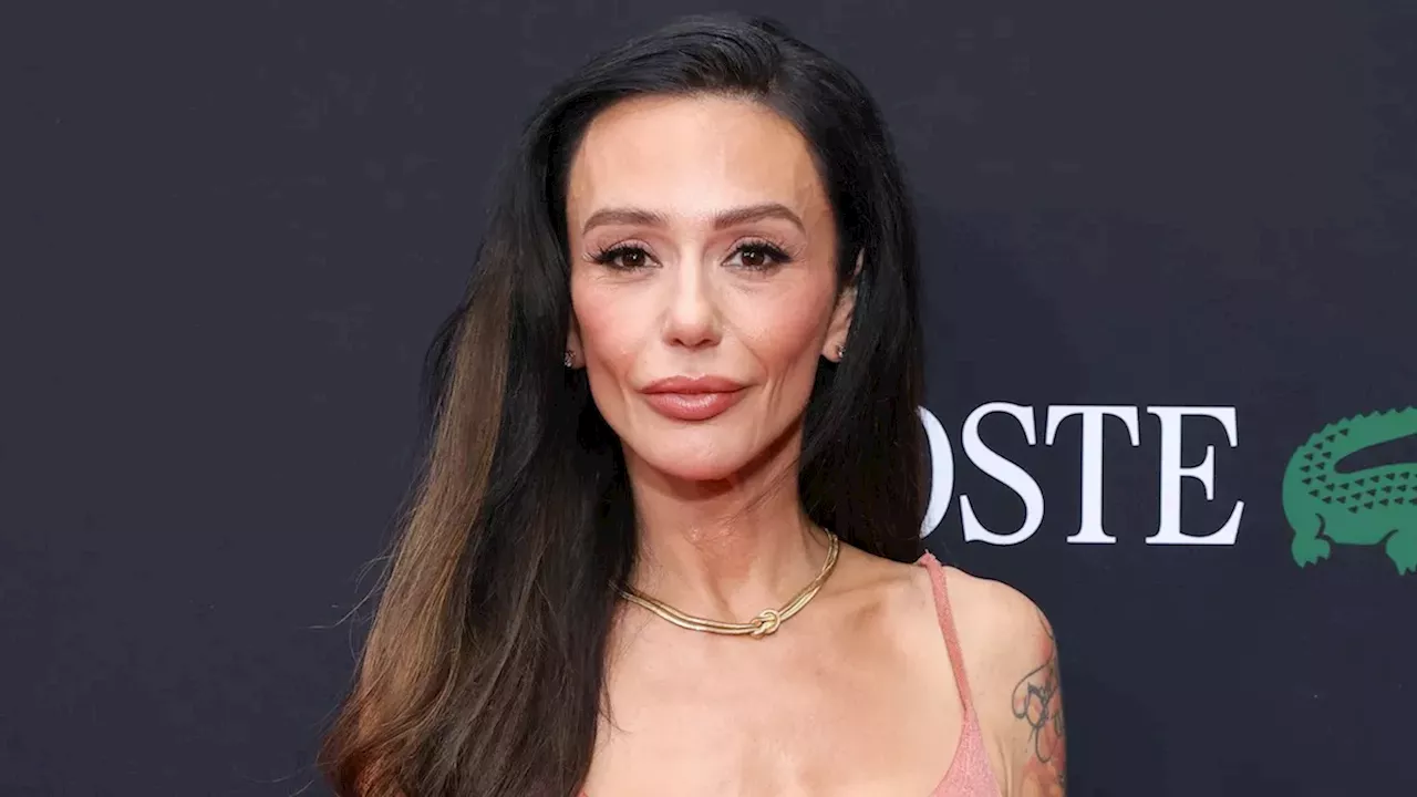 Beyond the Swimsuit: JWoww’s Battle with a Kidney Abscess and Public Scrutiny