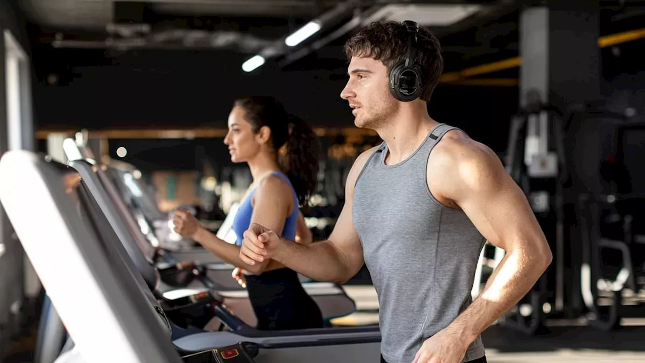 Forget the Sprint: Why 10 Minutes of Slow Jogging Rewires the Brain