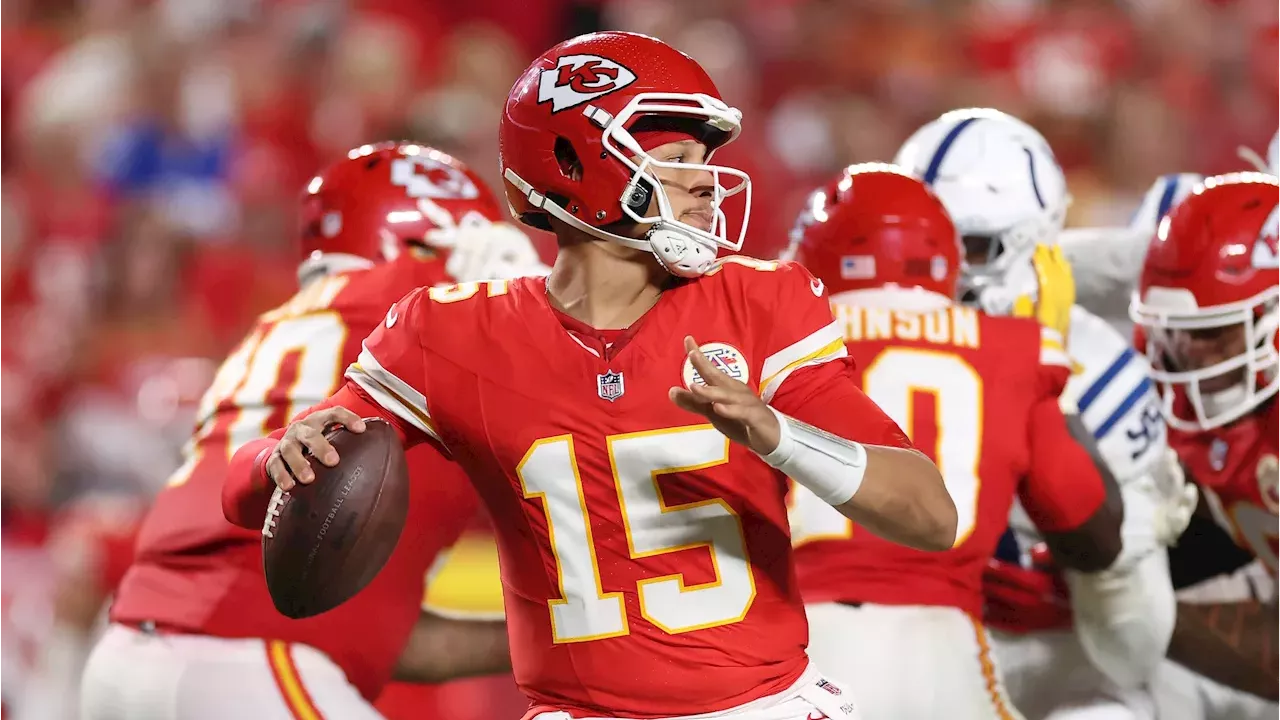 Mahomes Leads Chiefs to Overtime Thriller Against Colts
