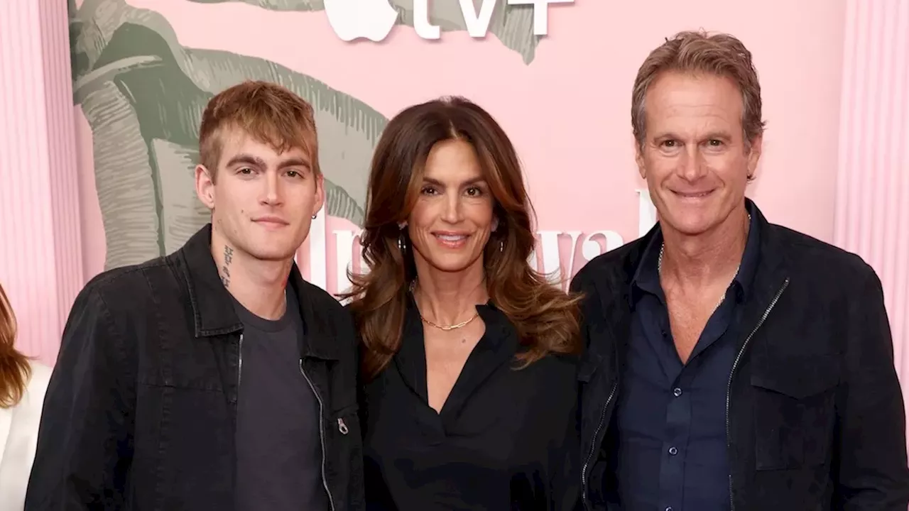 The 'Easy Child' Burden: Cindy Crawford on Childhood Loss and Survivor Guilt