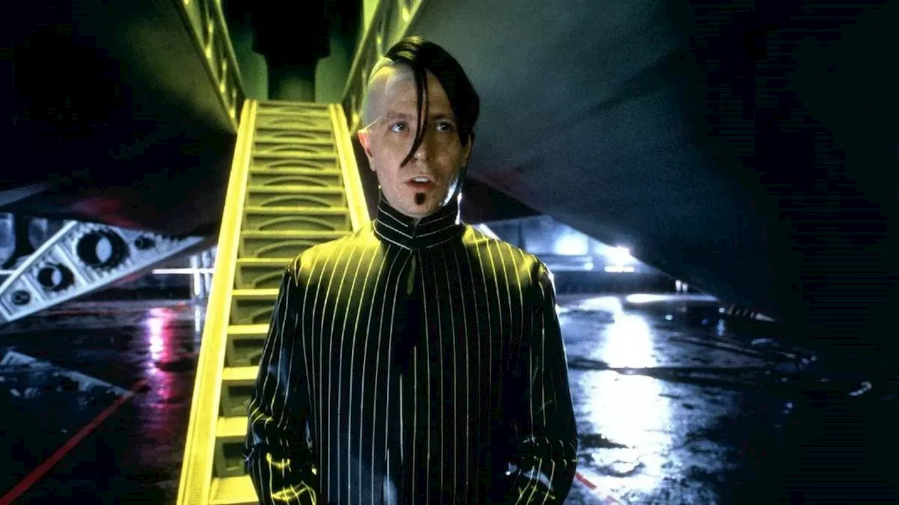 The Bugs Bunny Strategy: How Gary Oldman Navigated Luc Besson's 1990s Sci-Fi Set