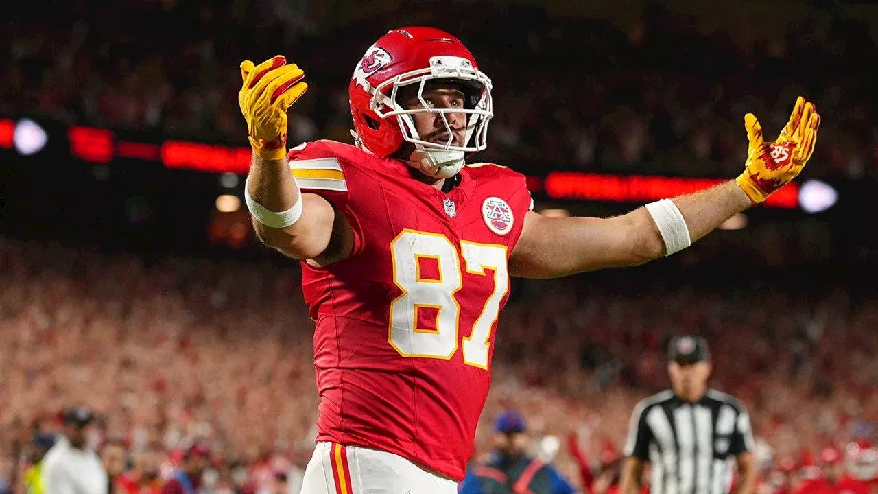 Beyond the End Zone: Taylor Swift’s Wedding Ring Gesture and the Kelce Era