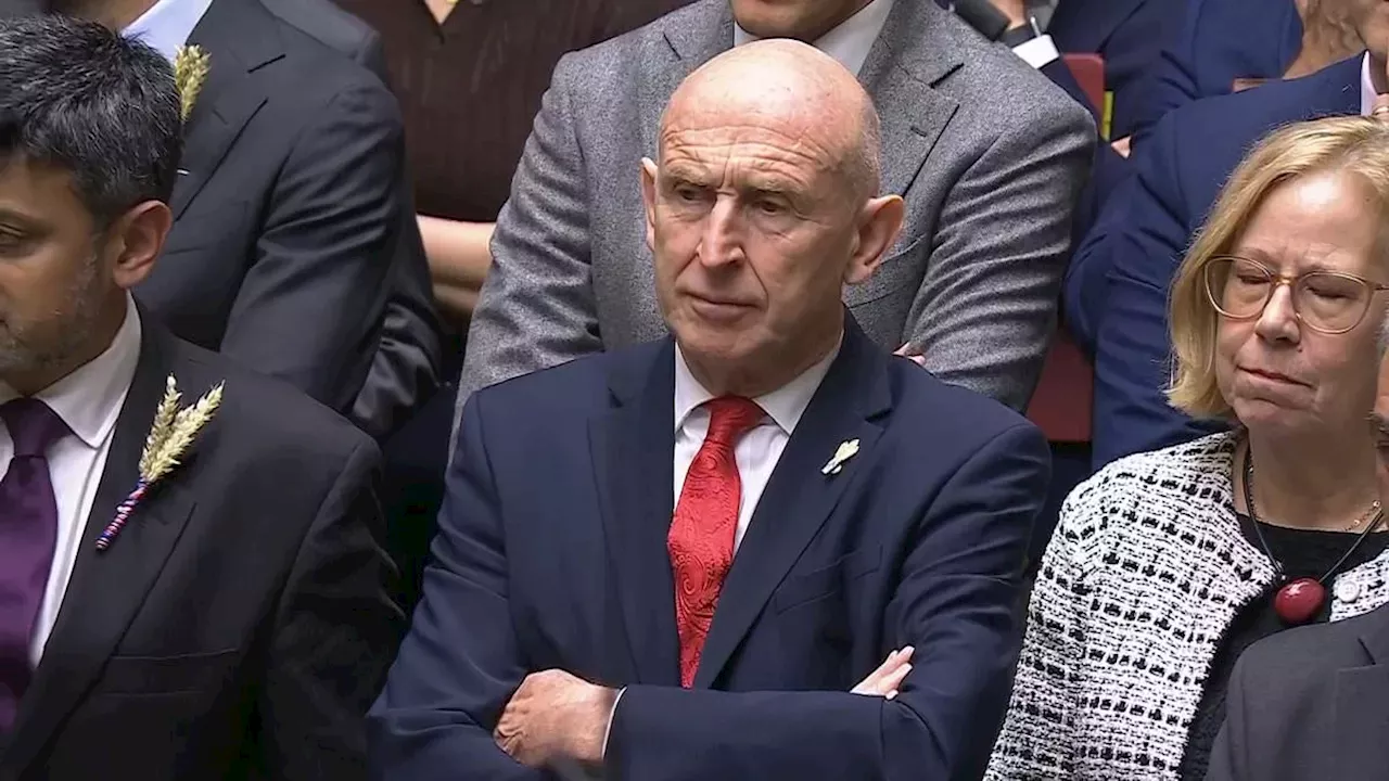 OECD Cuts UK 2027 Growth Forecast to 1 Percent in Fresh Blow to Healey