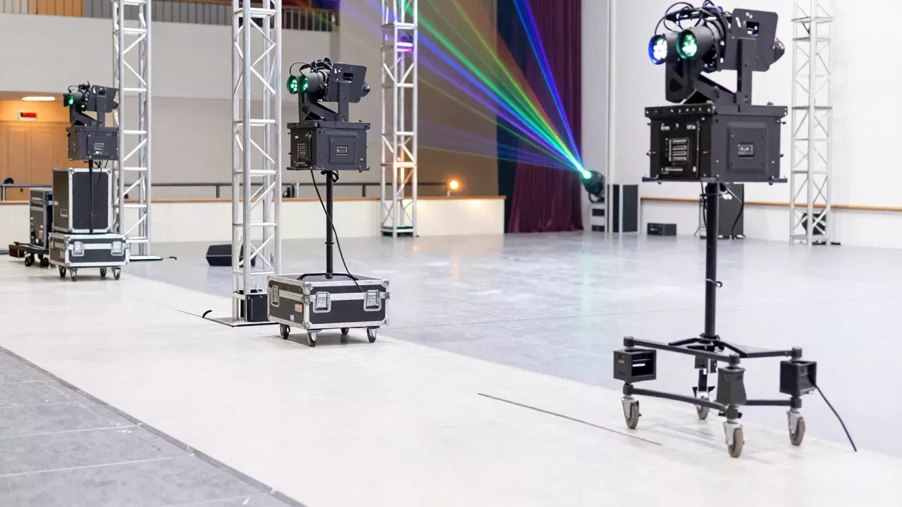 Las Vegas Contortionist and Laser Duo Battle for $1 Million AGT Prize