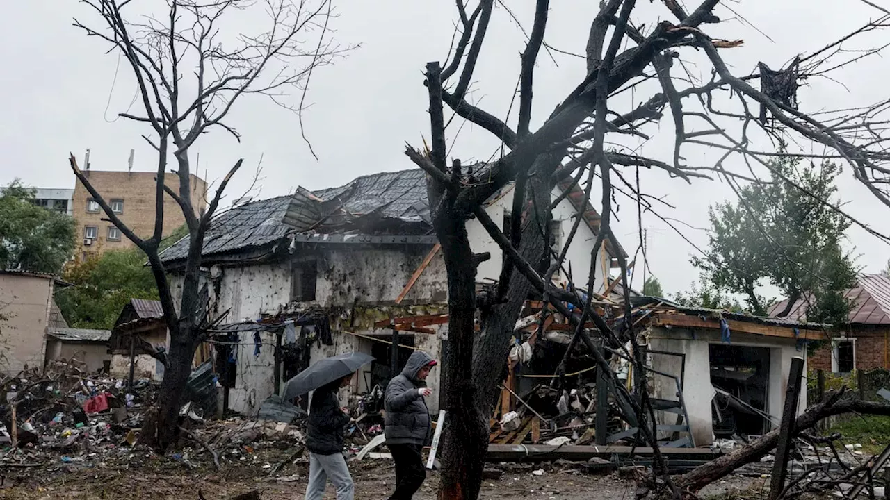 Zelenskyy’s UN Plea for Economic Siege as Russian Strikes Kill Eight