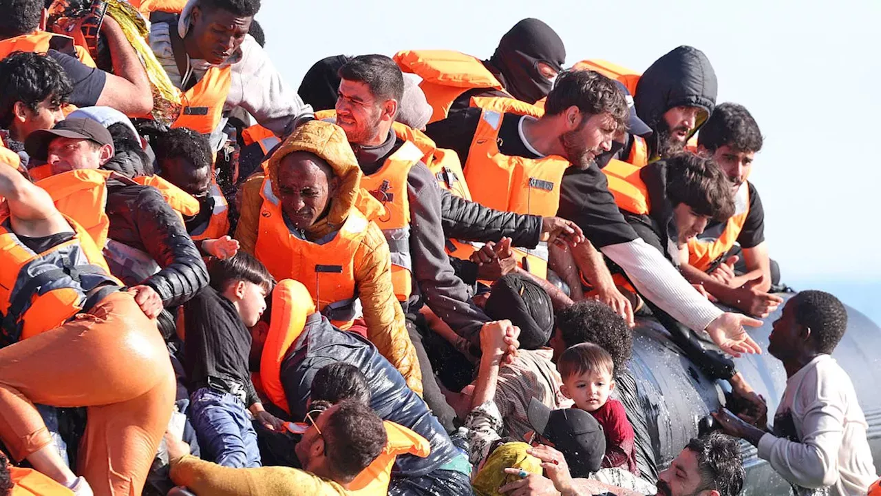 Channel Crisis Spikes: 781 Arrivals Challenge Labour's Border Narrative