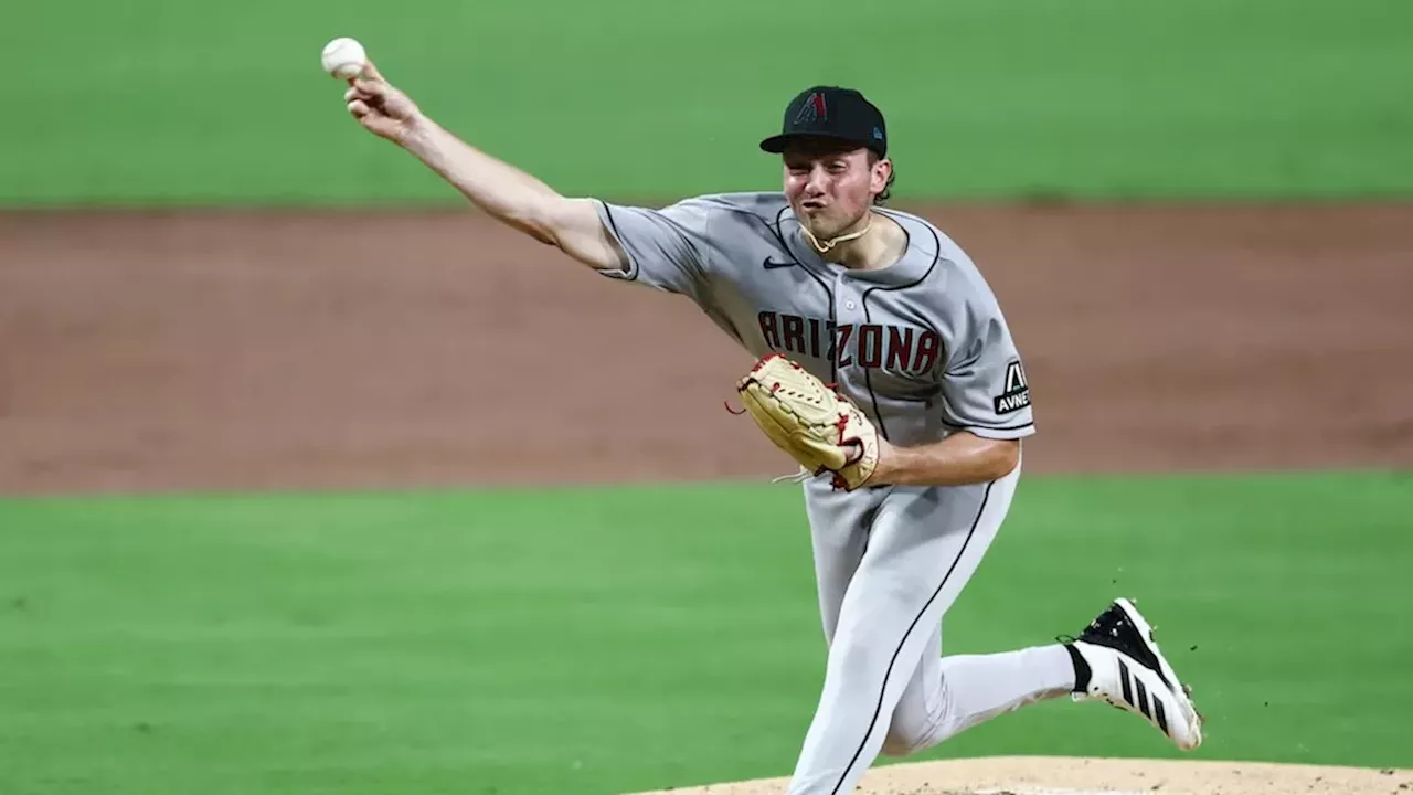 Diamondbacks Beat Padres 11-4 to Stay Alive in Wild-Card Race
