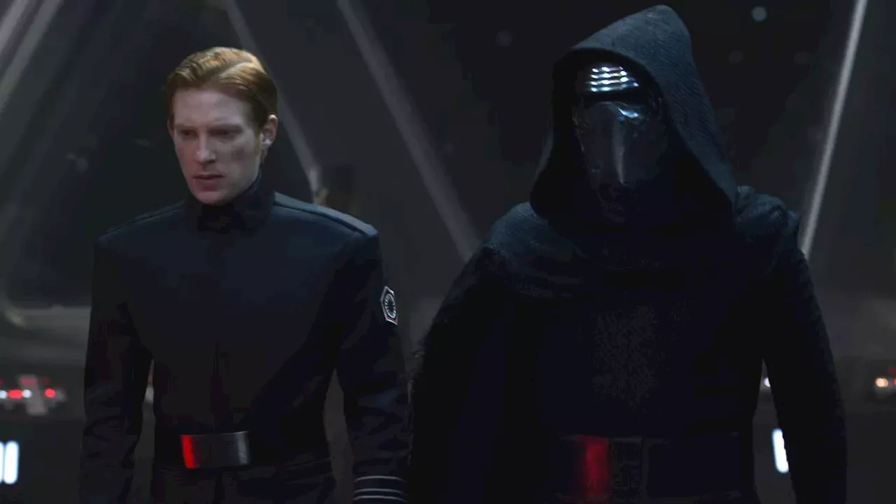 Domhnall Gleeson Defends Rian Johnson’s Controversial Star Wars Vision