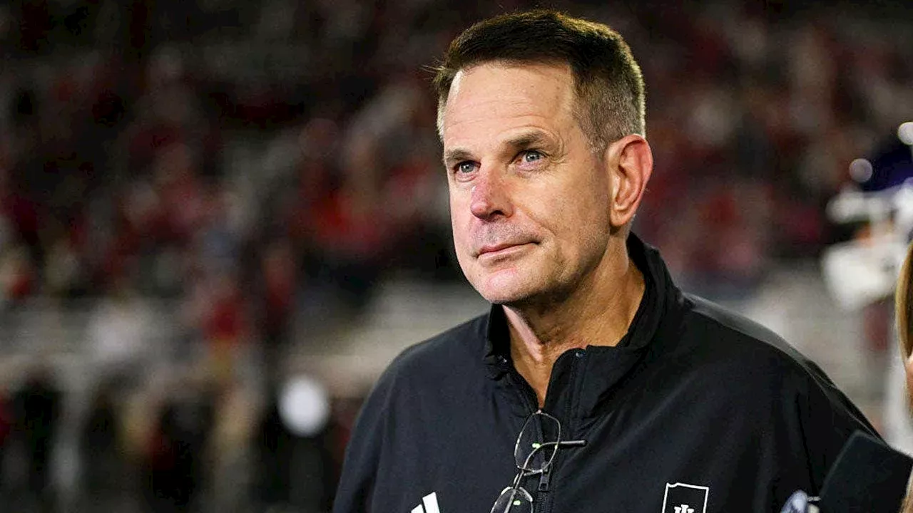 Indiana Hoosiers beat Northwestern 22-20 as Curt Cignetti's defending champions survive scare in Bloomington