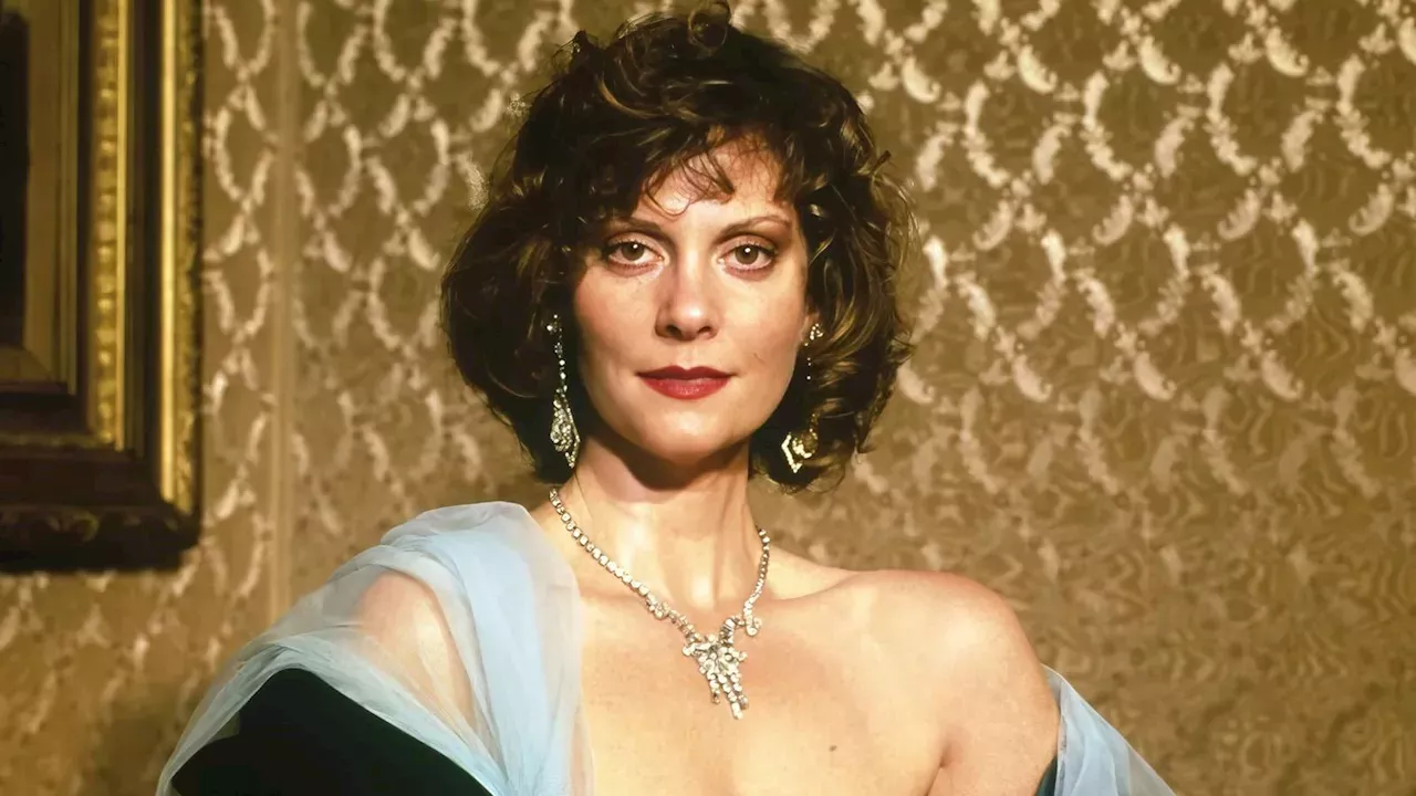 Beyond the Clue: Decoding the DNA of the Cinematic Whodunit