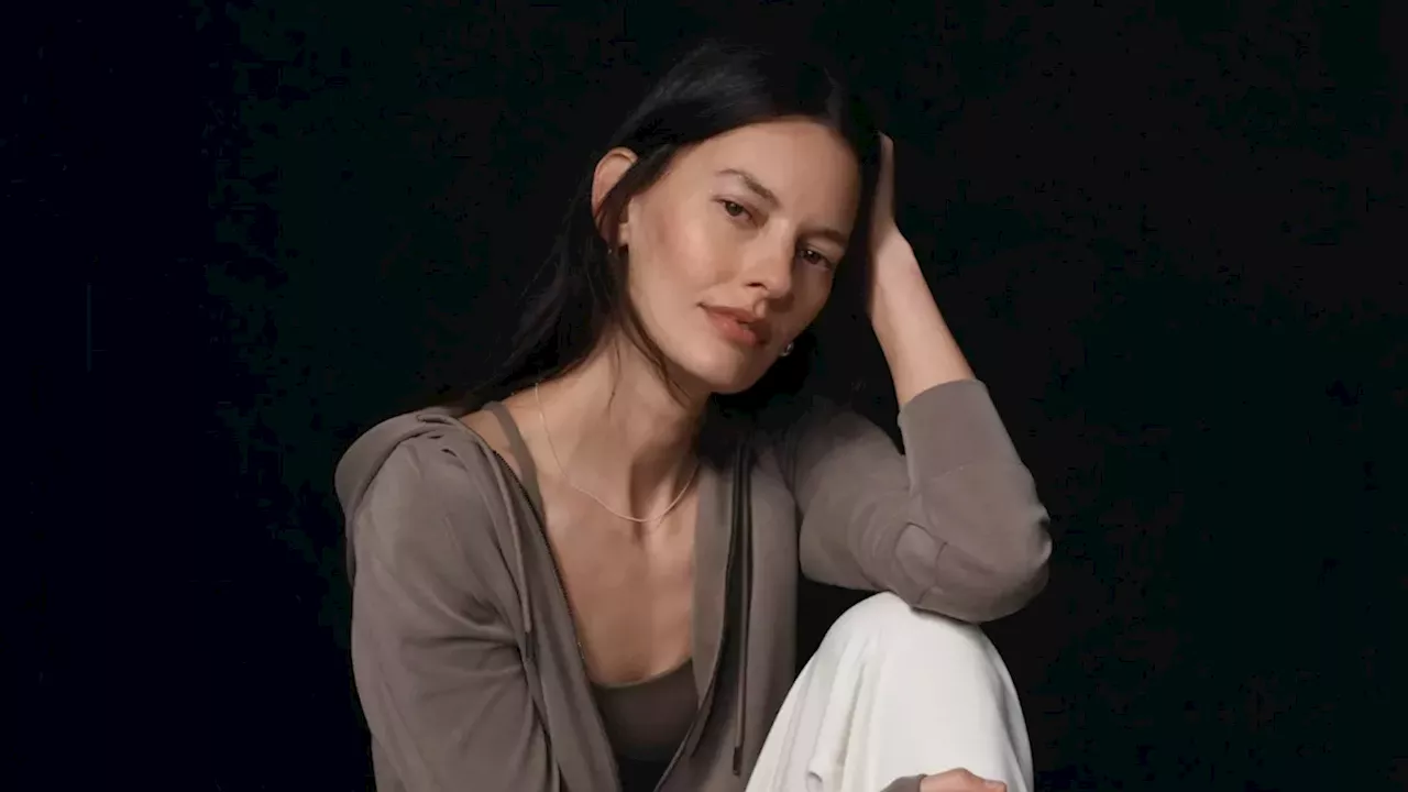 Athleta’s Fall Sale: The Strategic Shift Toward Hybrid Workwear