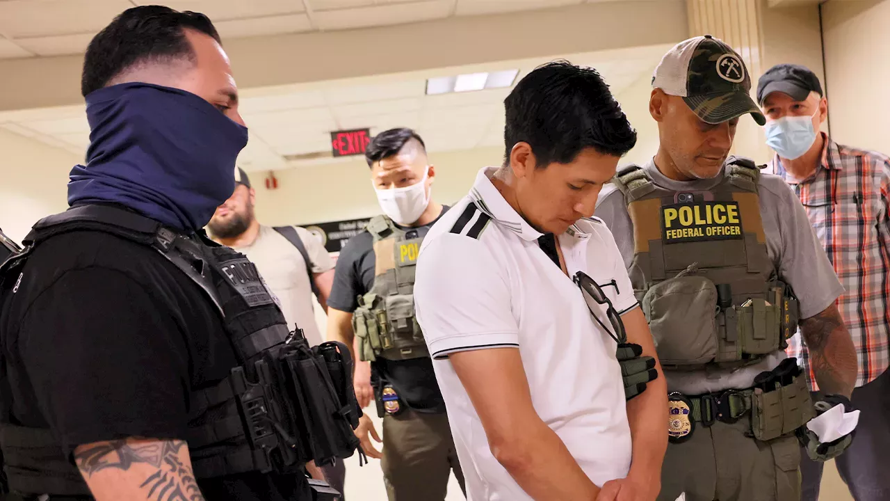 Supreme Court to Decide if Criminal Migrants Deserve Bond Hearings
