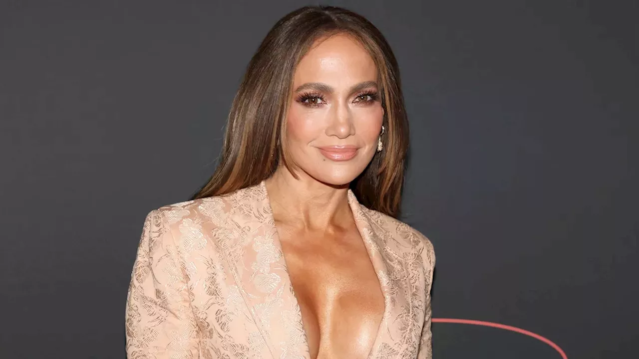 JLo's Milan Style Shift: Why Wide-Leg Trousers are the New Fall Staple