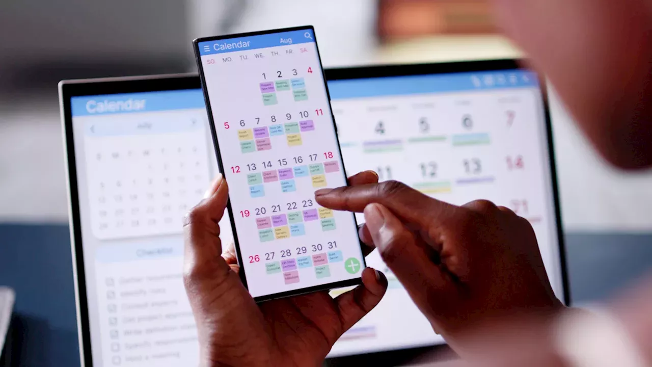 Beyond the Smartphone: The Rise of Dedicated Home Office Command Centers