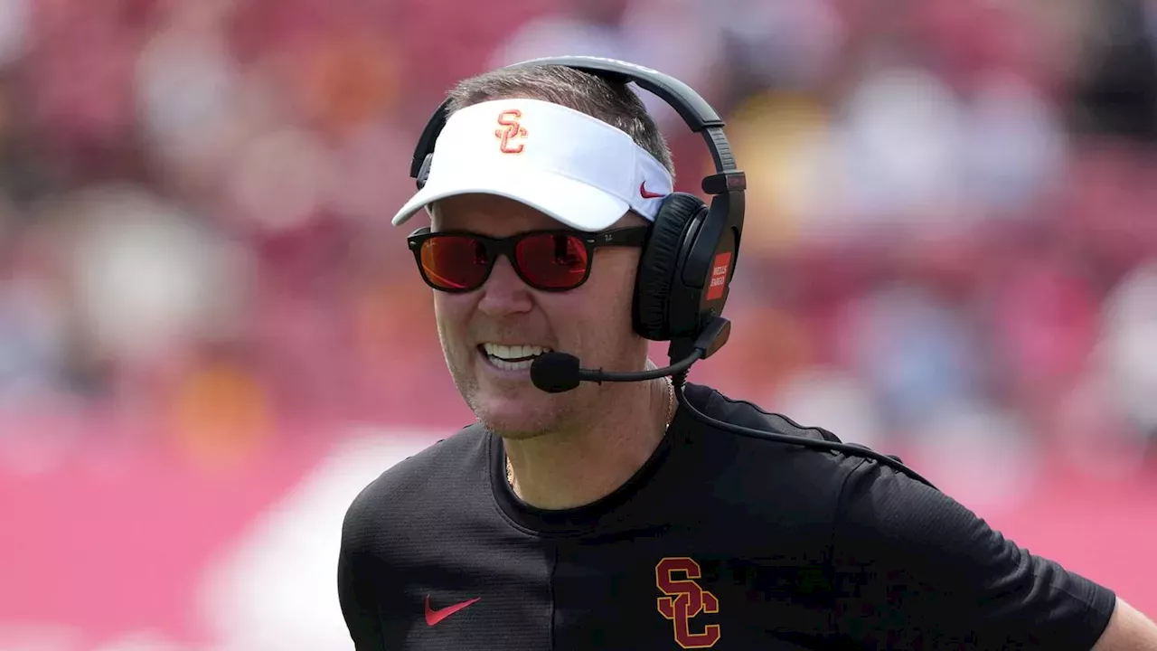 Oregon’s 41-27 Victory Leaves USC’s Playoff Hopes Hanging by a Thread
