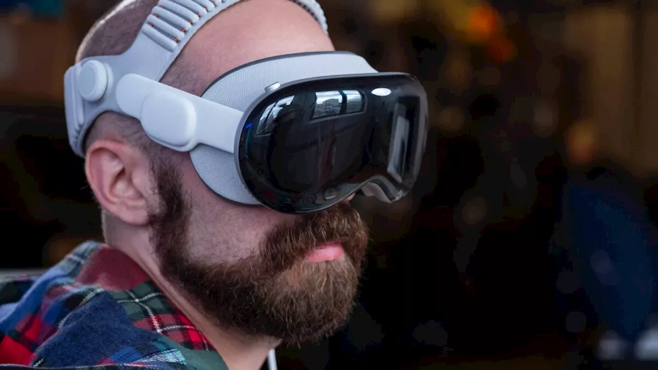Apple's Spatial Computing Crisis: The Internal Battle Over Vision Pro's Future