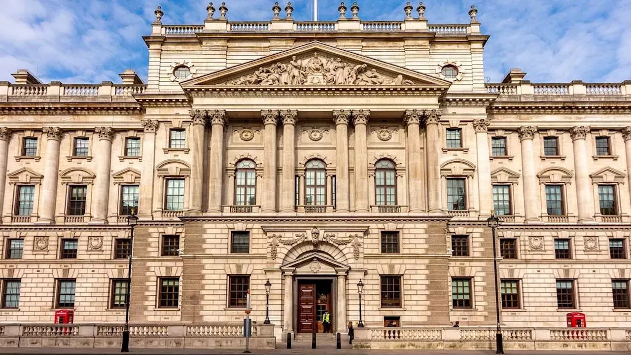 HMRC’s Pension Relief Glitch: Why Higher-Rate Taxpayers are Losing Out