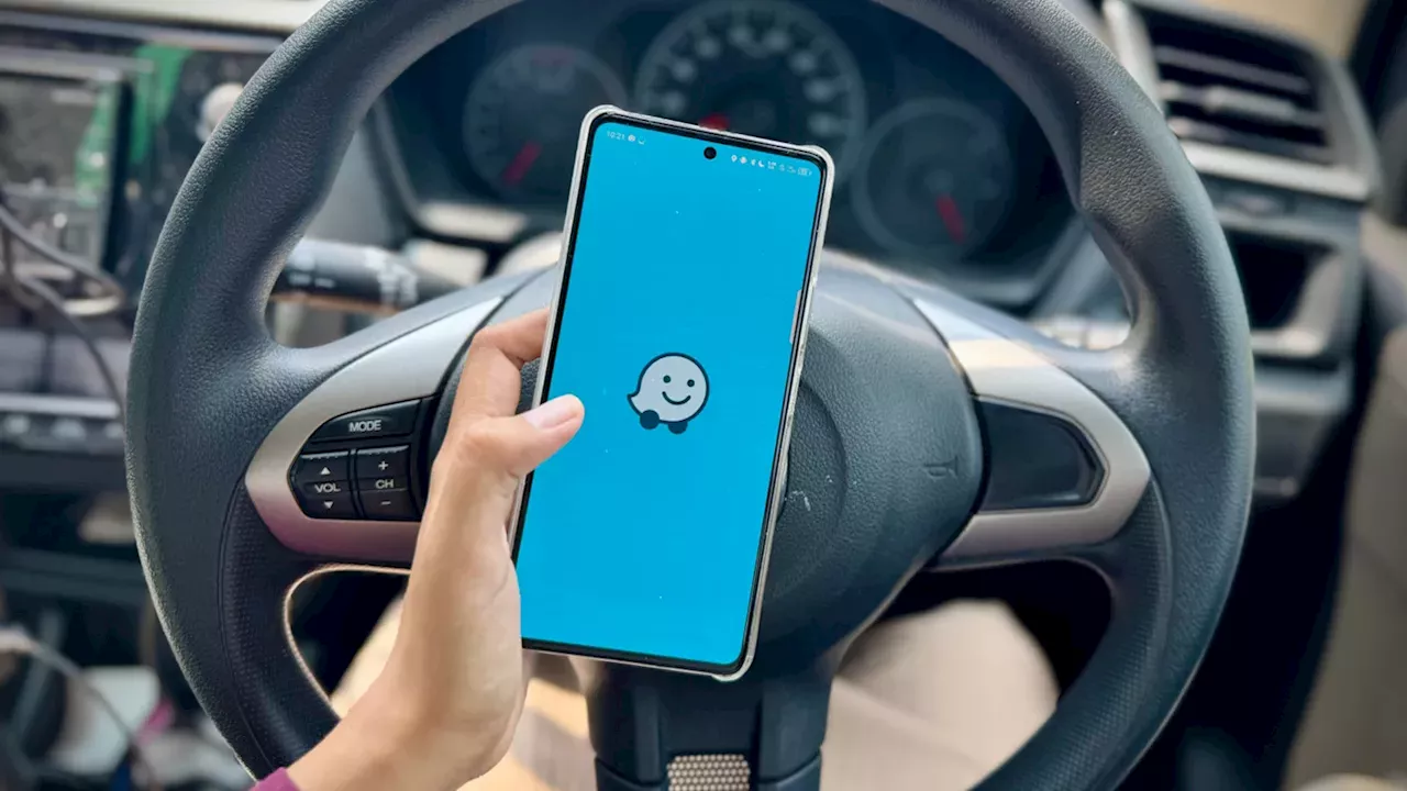 Beyond the Blue Line: How Waze is Turning Drivers into Real-Time Data Nodes