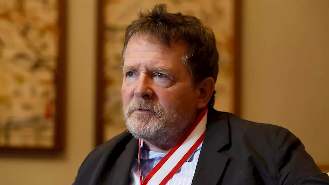 Beyond the Screen: Michael J. Fox’s Order of Canada Promotion and the US-Canada Divide