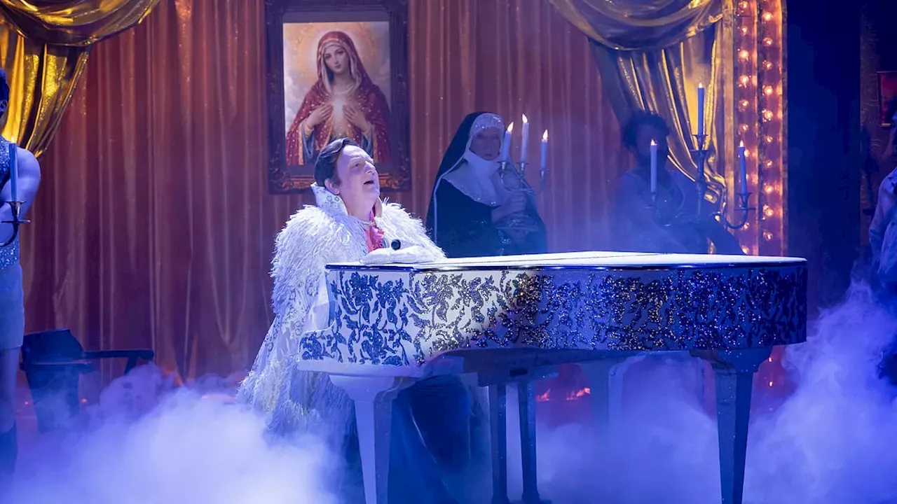 Beyond the Glitz: Sir Simon Russell Beale Confronts Liberace's Shadow in Pitlochry
